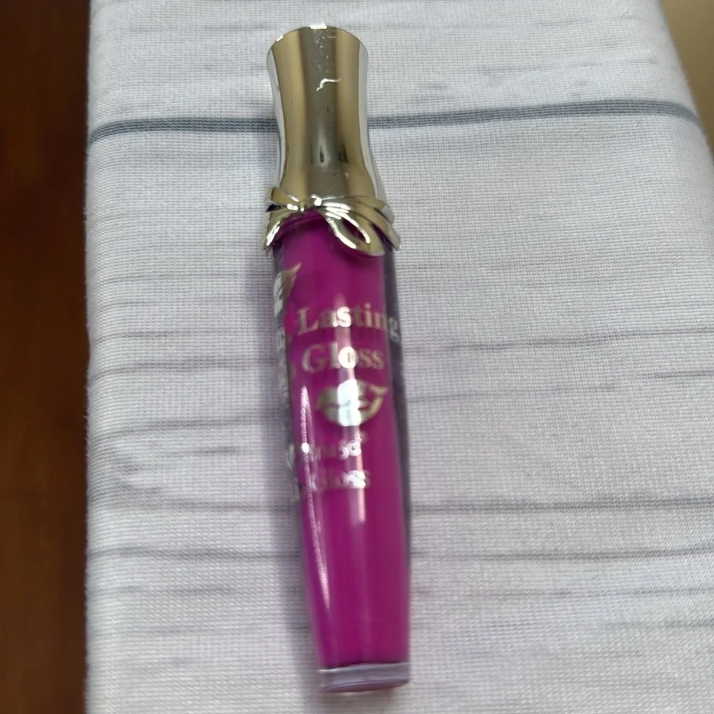 Amuse Lip Gloss in Bold Pink